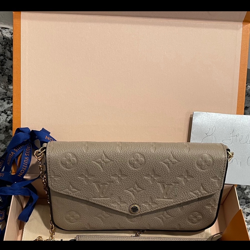 Louis Vuitton felicie pochette turtledove empreinte